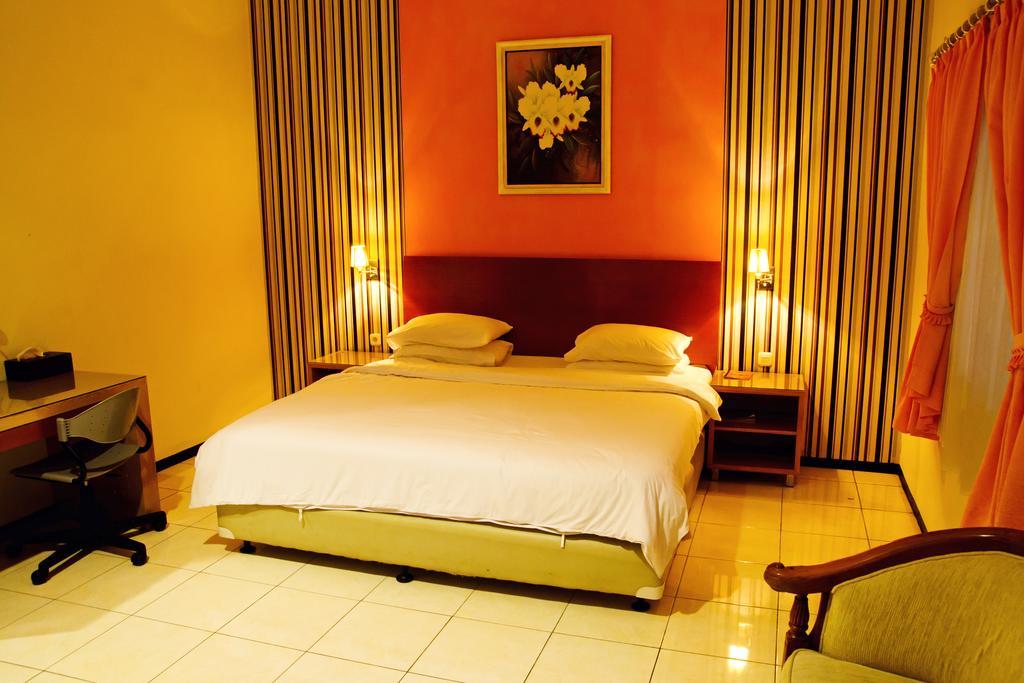 โรงแรมคิงส์กูดุส Kudus ห้อง รูปภาพ